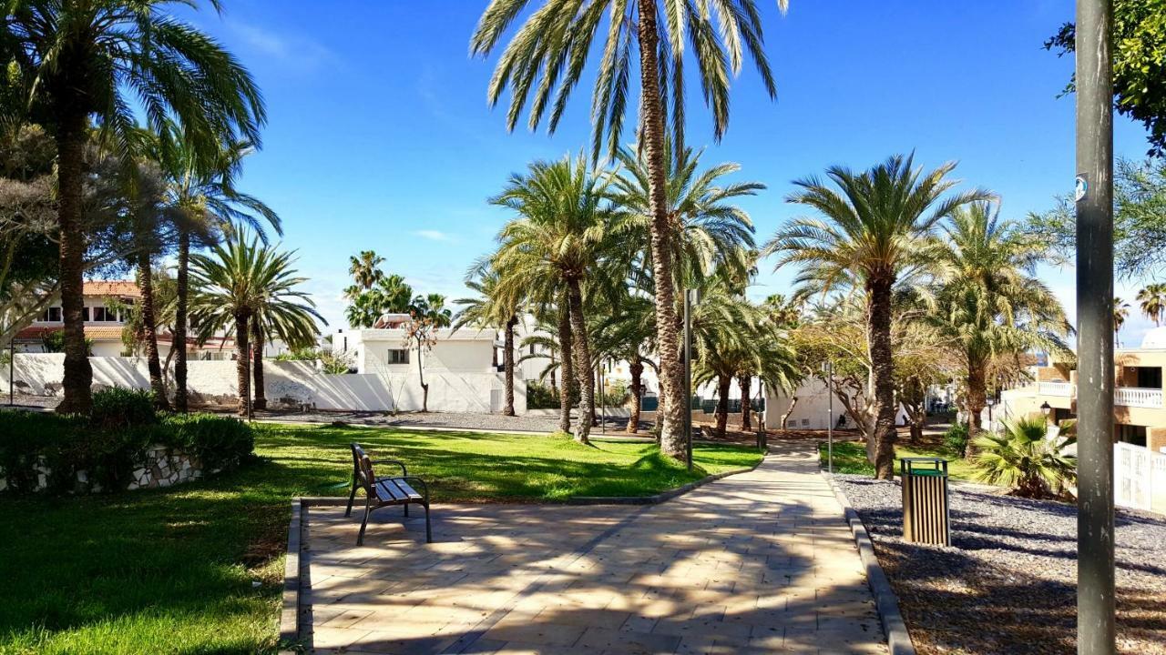 Studio In Perfect Location Playa de las Américas Exterior foto